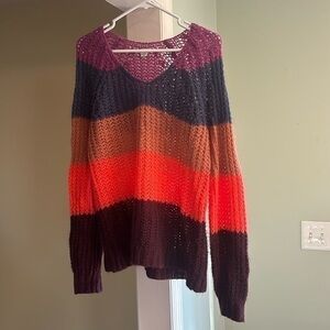 American Eagle Sweater Labeled Size Small But Measures Very Oversized